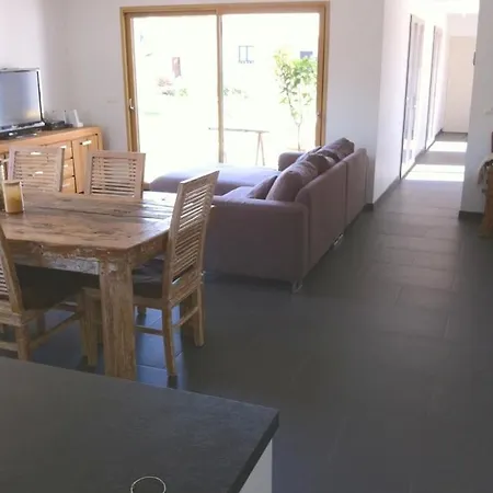 Dans Maison Proche Des Plages Frühstückspension